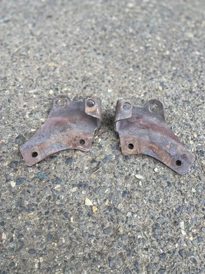 Chevrolet Camaro SS 396 1967 67 parachoques delantero derecho y derecho soportes exteriores GM Foto 1 de 4