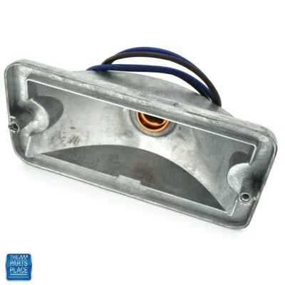 Oldsmobile Cutlass 442 1969-1970 luz giratoria estacionamiento carcasa derecha Foto 1 de 3