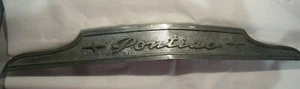 Vintage Pontiac Hood Piece emblem 516773 Metal Nameplate trim badge GM - Picture 1 of 7