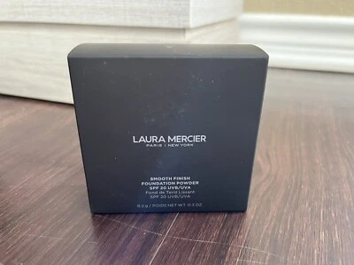 LAURA MERCIER Smooth Finish Foundation Powder SPF 20 Shade 4C1 13 Full Sz NIB - Image 1 of 3