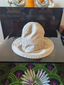 Burberrys Vintage Bucket Hat Nova Check cap Beige - S - Picture 1 of 11
