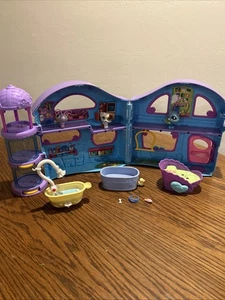 LPS Deluxe Spielset blau/lila Haus, 3 Haustiere - Bild 1 von 7