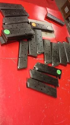 1911 - 45 - acp - - 20 clips - 7 redondos. Foto 1 de 4