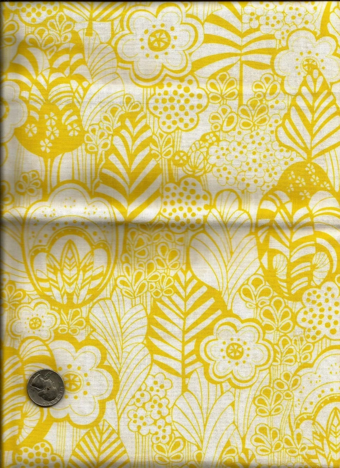 Tela única con estampado floral mediano amarillo sobre blanco de Timeless Treasures  Foto 1 de 1