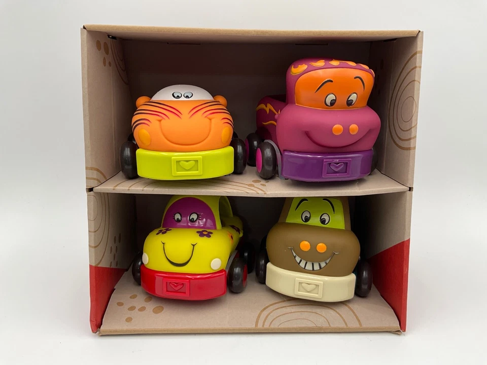 НОВЫЙ B. Toys Wheeee-ls! НАБОР ИЗ 4 мягких пластиковых массивных машинок PULL BACK - Изображение 1 из 4