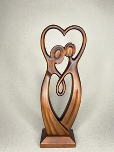 Hand carved wooden " Endless Love " - Foto 1 di 7