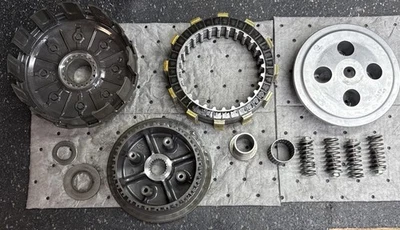 2006 Honda Crf450r Complete Clutch W Plates Basket Hub OEM - Image 1 of 4