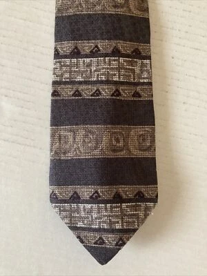 Corbata de seda para hombre de hoy hecha en Italia verde beige blanco a rayas Foto 1 de 4