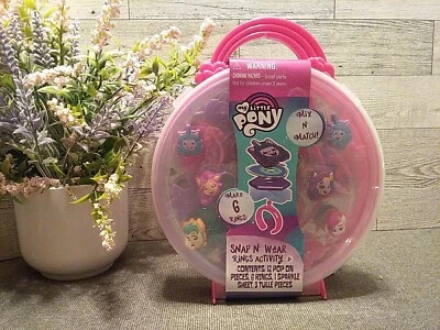 2021 My Little Pony Snap N' Wear Rings conjunto de atividades e estojo de transporte! NOVO HASBRO - Imagem 1 de 4
