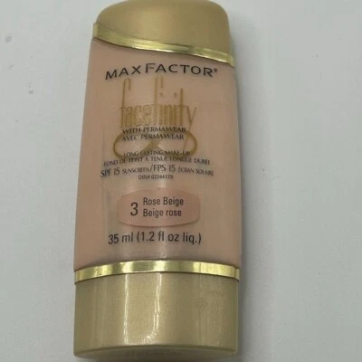 Max Factor Facefinity Permawear Long-Lasting Make Up SPF 15 Rose Beige 35ml - Image 1 of 4