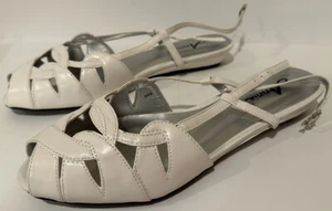 Womens Shoes size 8W - Picture 1 of 4