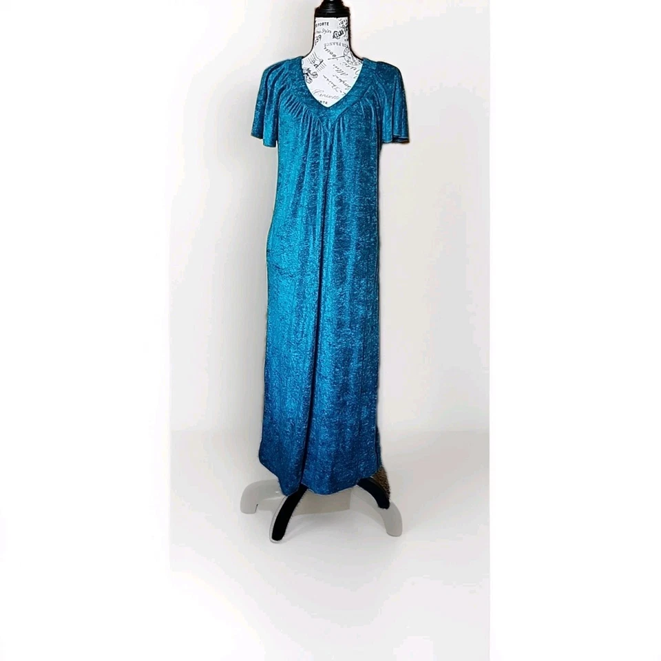 Maxi Vestido de Noche Largo JC Penny Loungewear Para Mujer’s M Verde Esmeralda Cuello en V De Colección  Foto 1 de 4