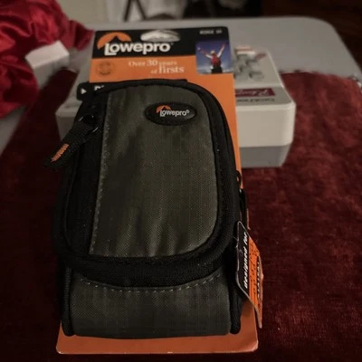 LOWEPRO Camera Bag Ridge 30 Digital With Shoulder Strap Small Padded Compact NEW - Image 1 of 3