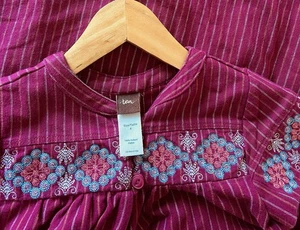 Tea Collection Striped Floral Embroidered Dress Girls 4 $49 - Picture 1 of 5