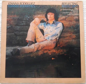 Johnny Rodriguez - Reflecting - SIGNED Vinyl LP 1976 - Mercury Records - Picture 1 of 4