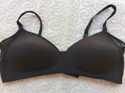    Lovable Sujetador Talla It 4b US 36 B EU 80B Acolchado Inalámbrico Negro Foto 1 de 4
