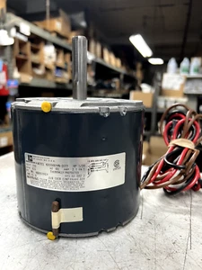 EMERSON KA55HXHHN-9877 PTN: HQ99084EM 1/3HP 230V 60HZ 1PH RPM 825 48 FR - Picture 1 of 5