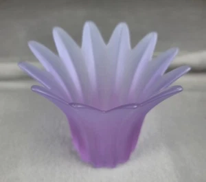 Partylite Frosted Glass Amethyst Starburst Votive Candle Holder 4.5'H x 5.5" - Picture 1 of 7