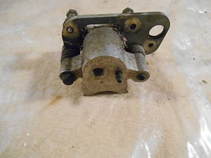 2002 02 POLARIS TRAIL BOSS RIGHT BRAKE CALIPER 325 T1071 - Picture 1 of 4