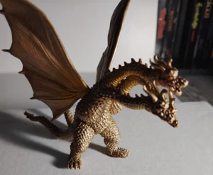 Godzilla KING GHIDORAH 1967 Version 3" Figure HG Series 7 Bandai Gashapon Toy - Picture 1 of 4