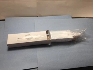 Contech Lighting  LA-210-P  (2 - Circuit End Feed) (1 pc) White 120v  - Picture 1 of 21