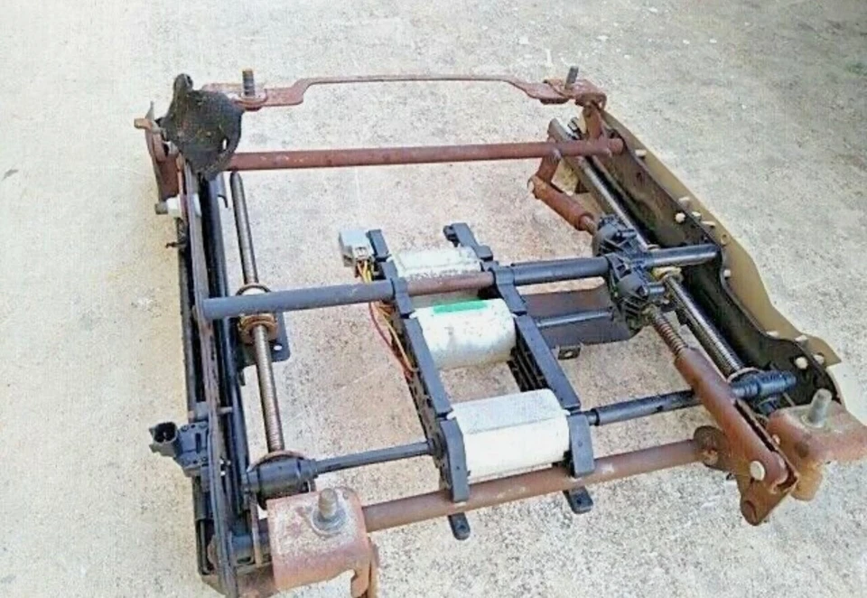 2003-2008 mazda 6 seat track - Image 1 of 1