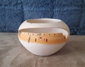 Handgeschnitzte handbemalte indianische Kerzenhalter Kleine Vase Keramik signiert - Bild 1 von 6