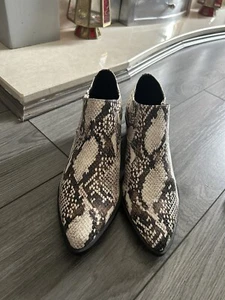 Steve Madden ankle boots size 6 - Picture 1 of 6