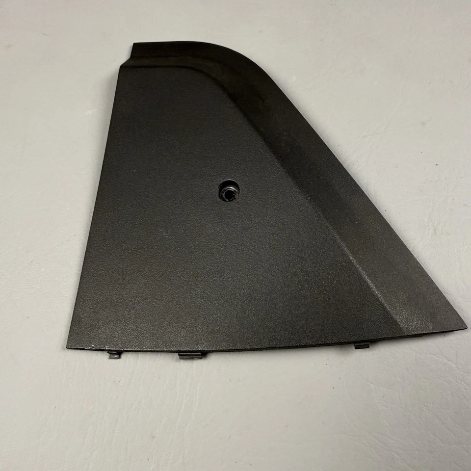 1987 PPORSCHE 944 ДРАЙВЕРОВ СТОРОНЕ ПРИБОРНОЙ ПАНЕЛИ ТОРЦЕВОЙ КОЛПАЧОК КРЫШКА ЧЕРНЫЙ OEM - Изображение 1 из 4