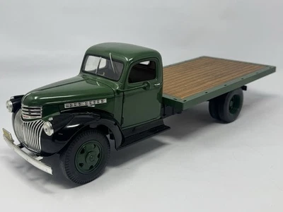 1941 Green Chevrolet Stake Bed Truck 1:16 Scale Highway 61 - Image 1 of 4