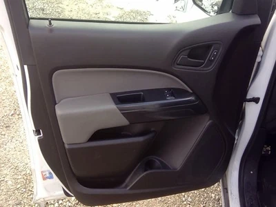 2017 Chevrolet Colorado Right Passenger Tail Light Assembly OEM Used 66000mi - image 1 of 4