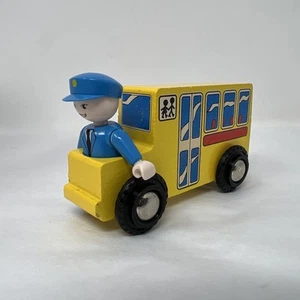 Vintage Brio School Bus & Driver #33631 Wooden Railway Sweden Yellow - Picture 1 of 13