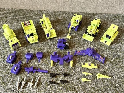 Vintage Transformers G1 Devastator 100% Complete 1985 Constructicons Combiner - Image 1 of 4