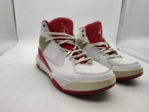 Nike-Air Jordan Incline-White/Gym Red Shoes-705855-102-KidsYouth Size 4.5 Y-NICE - Picture 1 of 14