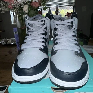 Size 11 - Nike SB Dunk High Premium Georgetown Hoyas - Picture 1 of 5