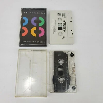 38 Special Cassette Tape Lot of 2: Strength in Numbers & Flashback 80s Rock Foto 1 de 4
