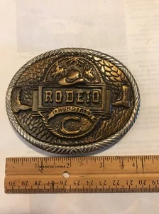 NICE RODEO BELT BUCKLE METAL HUNDIAL - Picture 1 of 3