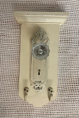 Perilla de puerta de vidrio Shabby Chic placa de orificio de llave 2 ganchos montados en la pared 12X5 nuevo Foto 1 de 3