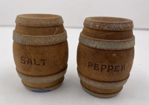 Salero y pimentero vintage de barril de madera rústico para cerveza whisky - Imagen 1 de 5