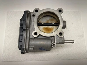 2013 2014 2015 2016 Subaru Legacy Outback 2.5L Throttle Body 16112AA38A OEM - Picture 1 of 6