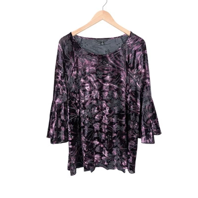 INVESTMENTS Top Floral Burnout Terciopelo Manga Campana Negro Púrpura Talla 1X Foto 1 de 4