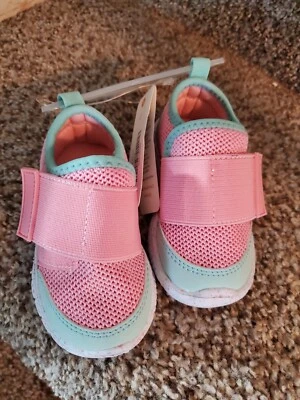 NWT - TODDLER GIRL GYMBOREE casual Pink Woven Sneakers Shoes SIZE 3 - Image 1 of 4