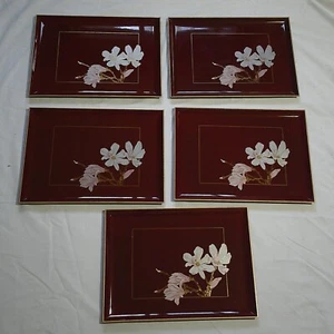 5er Set Otagiri Japan weinrot Lackgeschirr Magnolie Tabletts ~ 14" x 10-3/8" ~ EUC! - Bild 1 von 9