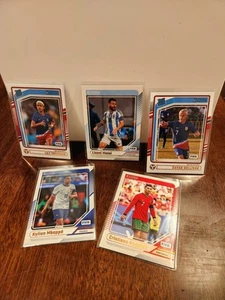Juego base completo Donruss FIFA 2024-25 #1-200 (Cavan Yohannes Rookies) - Imagen 1 de 2