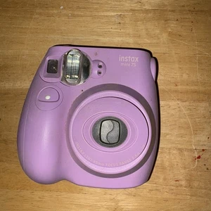Fujifilm Instax Mini 7+ Sofortbildkamera - Hellrosa - Bild 1 von 4