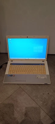 Packard Bell Easynote LM98 - Core i5 - 500GB HDD 17 inch - Windows 10 - Laptop - Image 1 of 4