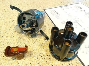 PORSCHE 356 356A 356B 1958-1963 IGNITION DISTRIBUTOR BOSCH VJR4BR18 ORIGINAL - Picture 1 of 9