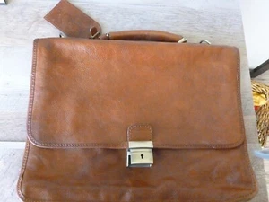 Genuine Caracalla Bagaglio Vintage Italian Leather Bag w/Bob Hope 50th tag! - Picture 1 of 10