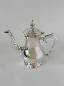 Cafetera/jarra de agua caliente vintage plateada estilo Art Deco - Imagen 1 de 9