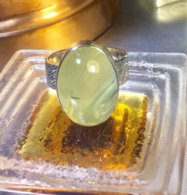Anillo de piedras preciosas prehnitas naturales de plata de ley 925 genuina tamaño 7,75 Foto 1 de 4